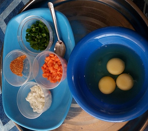 Few ingredients for making omelette
