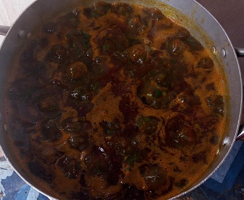 Cooking process of afang soup