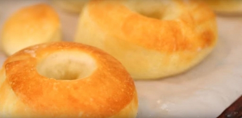 Oven baked doughnuts