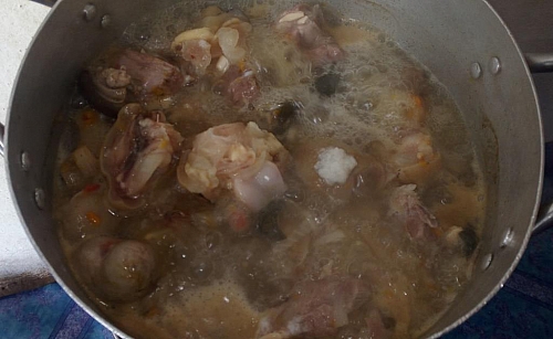 Cooking process of cow foot