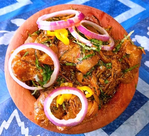 A plate of delicious nkwobi. Enjoy this with chilled juice