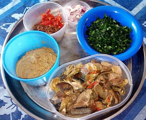 Peanut or groundnut soup ingredients