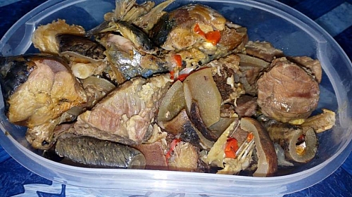 Beef, stockish, fish and cow hide for cooking of groundnut/ peanut soup