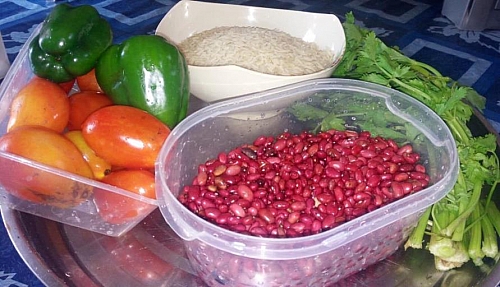 Red kidney beans and rice ingredients