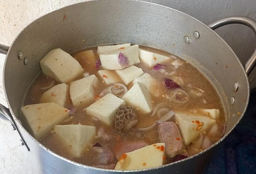 Cooking process of yam pepper soup