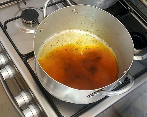 Bleached palm oil for Ayamase stew