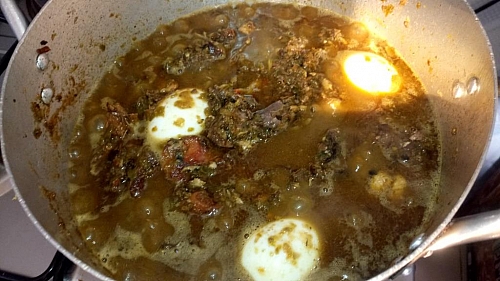You may choose not to add eggs in you ayamase stew if you don