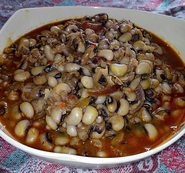 Photo of How To Prepare Beans Porridge With Palm Oil Without Causing Stomach Upset (Pollution)