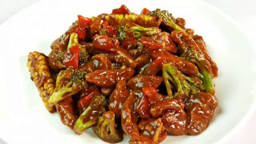 Spicy and Savory Hunan Chicken
